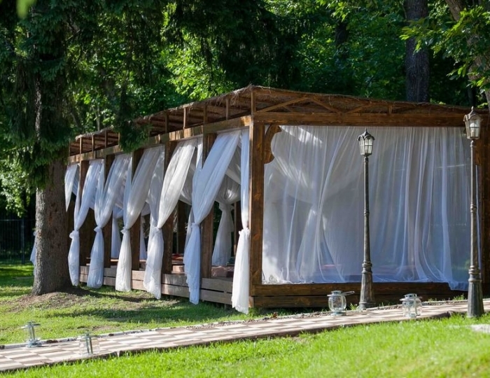 Пирс на берегу пруда - Отель Солнечный Park Hotel SPA Подмосковье