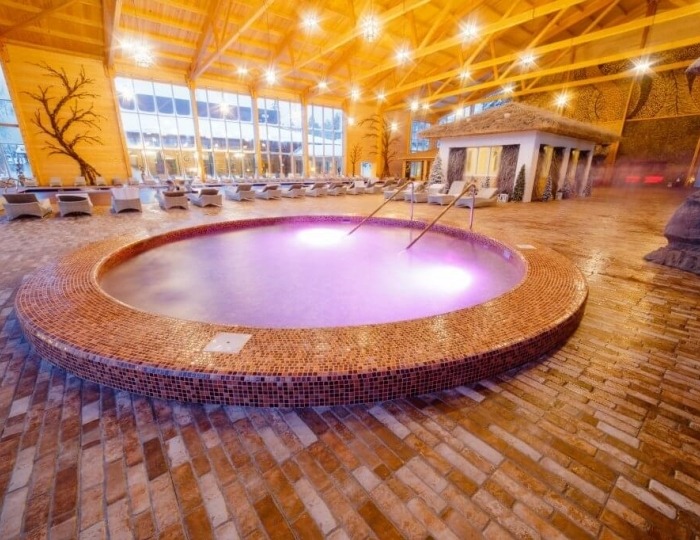 Бассейн-джакузи - SPA-отдых - Отель «Солнечный Park Hotel & SPA»