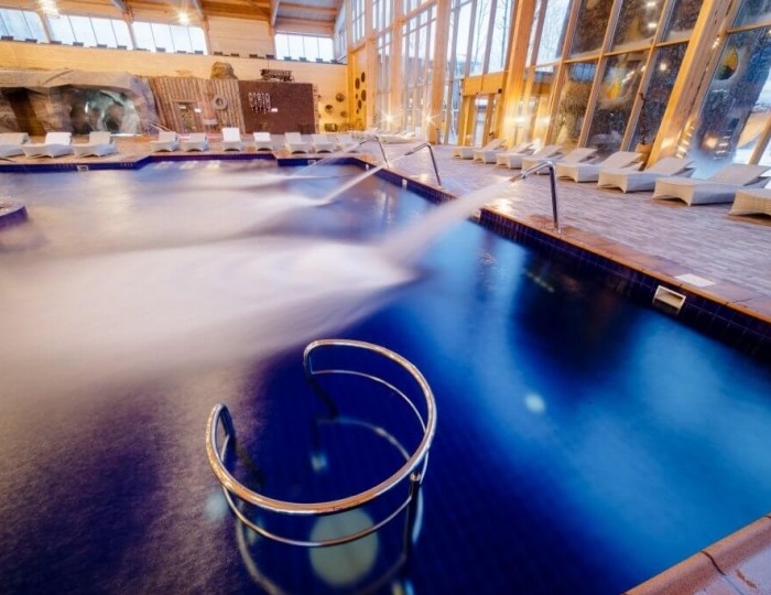 Бассейн с массажными установками - Отель Солнечный Park Hotel SPA Подмосковье